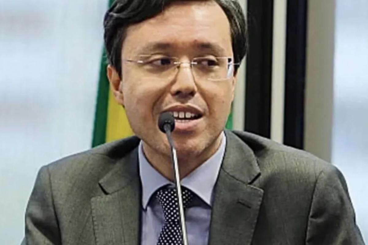 Auditor fiscal Artur Gomes da Silva Neto