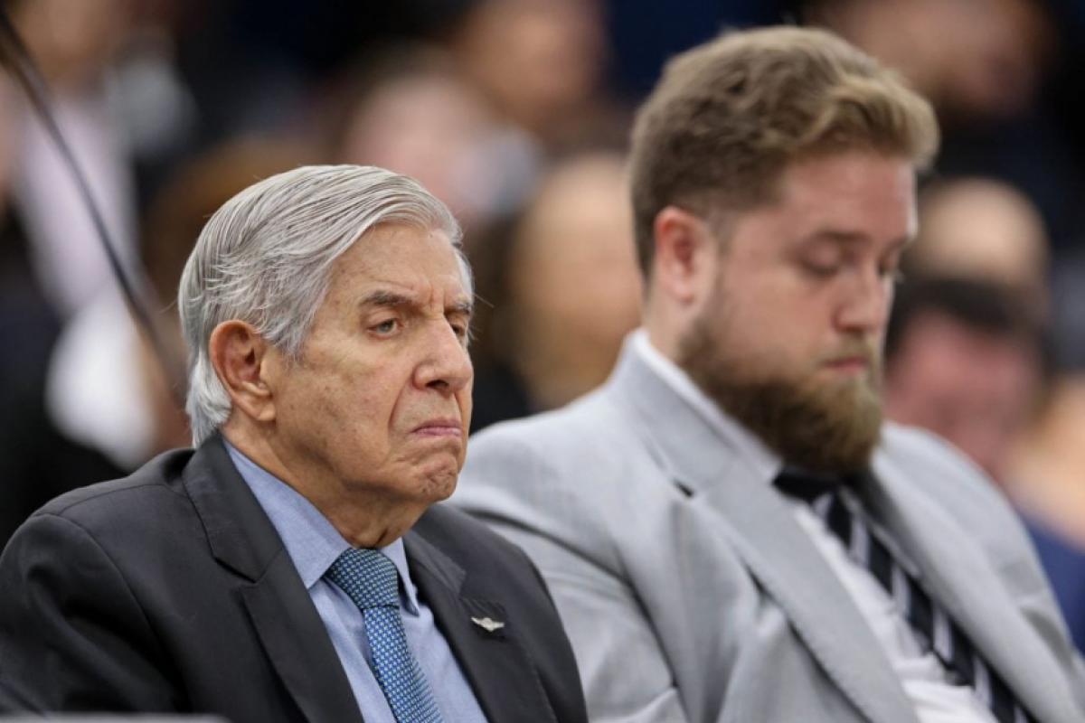 Augusto Heleno e o seu advogado Matheus Mayer Milanez