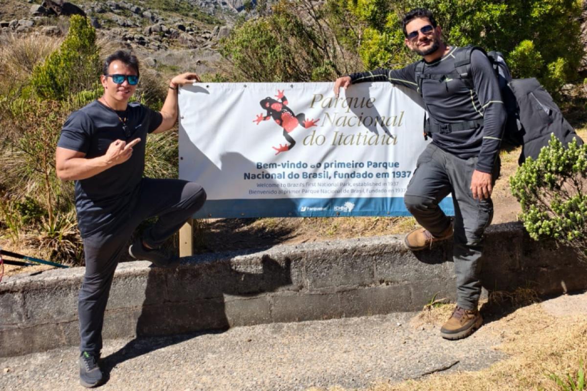 Wesley Falcuci Silva e Paulo Cesar da Silva Junior