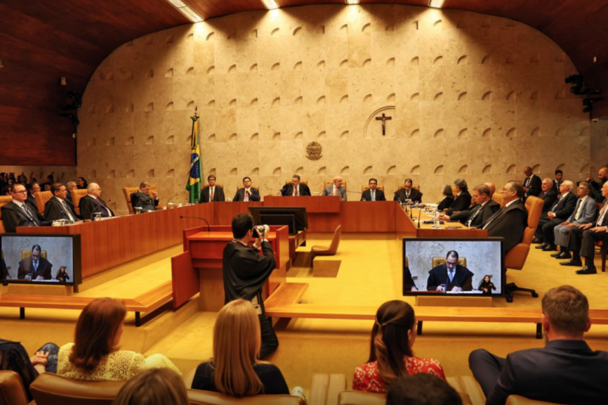 Se aprovado, o aumento será aplicado a servidores efetivos, cargos em comissão e funções comissionadas.