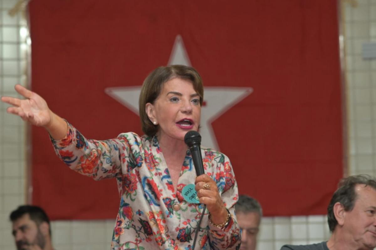 Lideranças da oposição assinam documento contra Helinho Zanatta