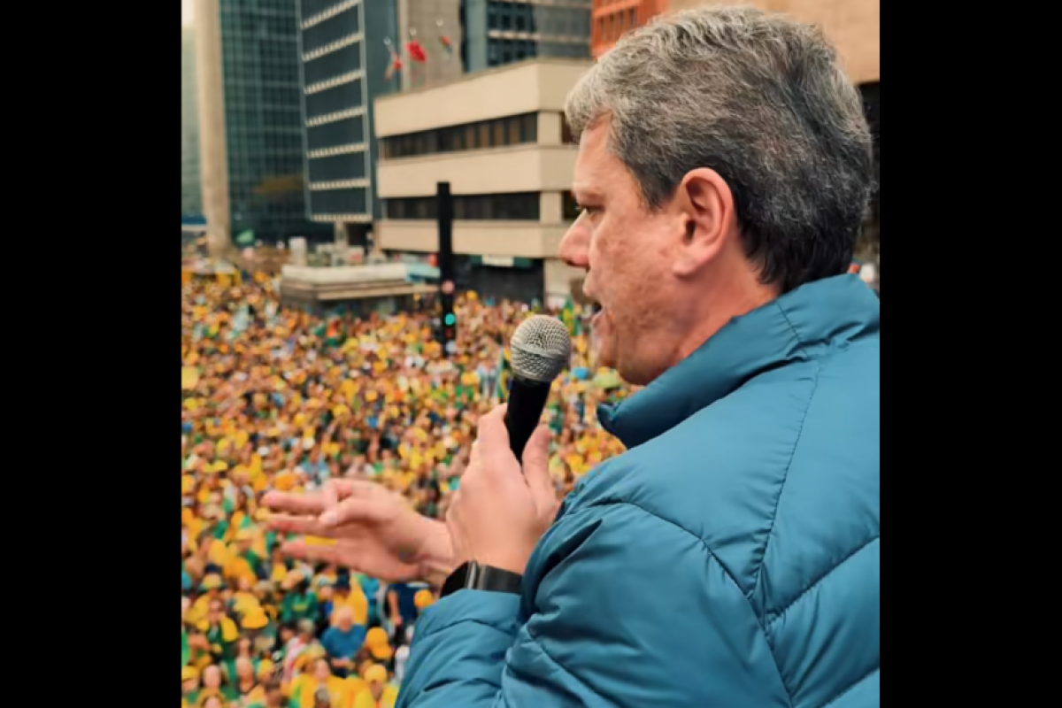 Diante de um público estimado em 42 mil pessoas, Tarcísio fez um dos discursos mais fortes.