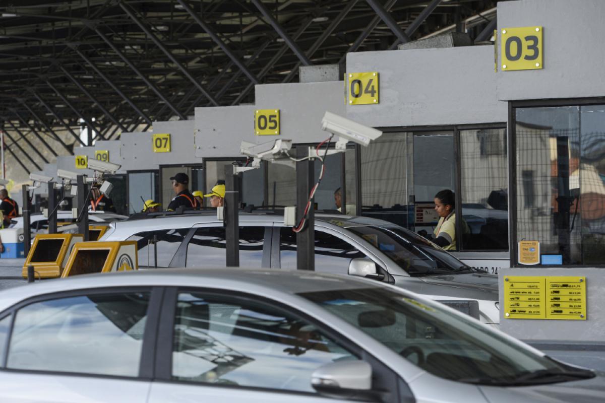 A Artesp registrou mais de 20 mil multas por essa infração somente em 2024