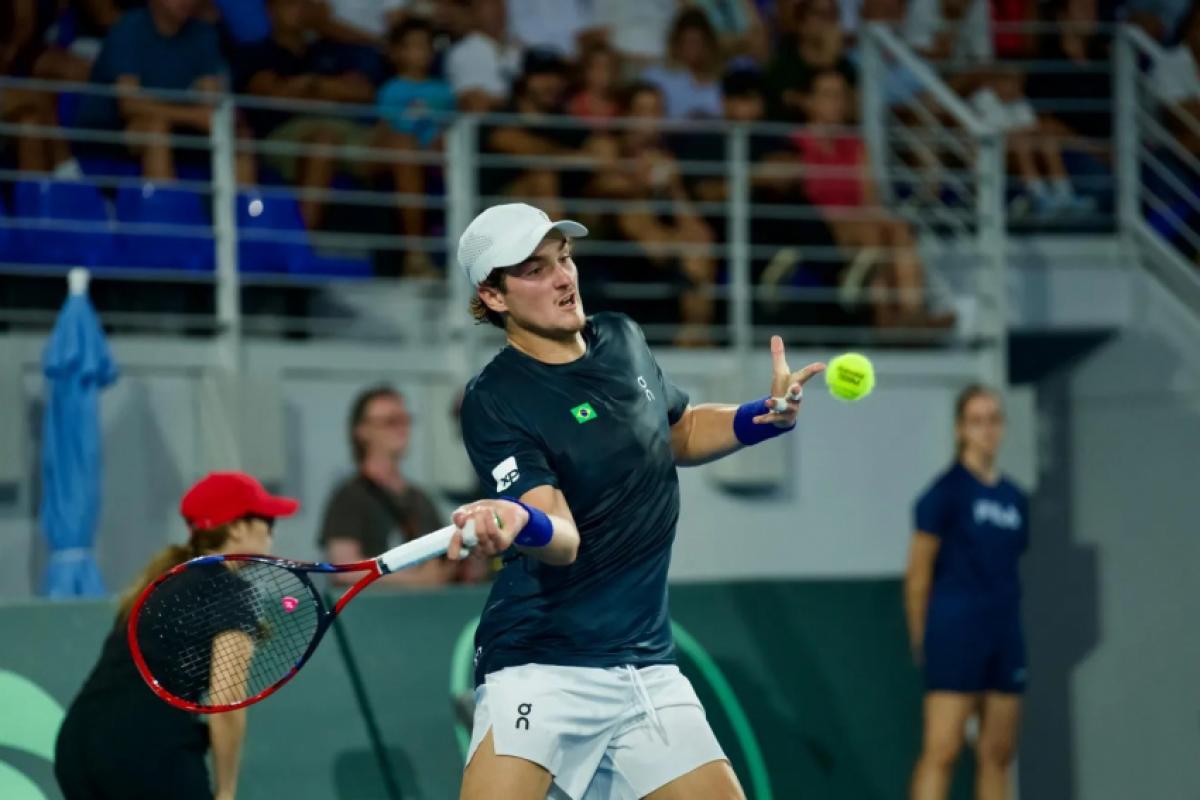 João Fonseca vence grego pela Copa Davis
