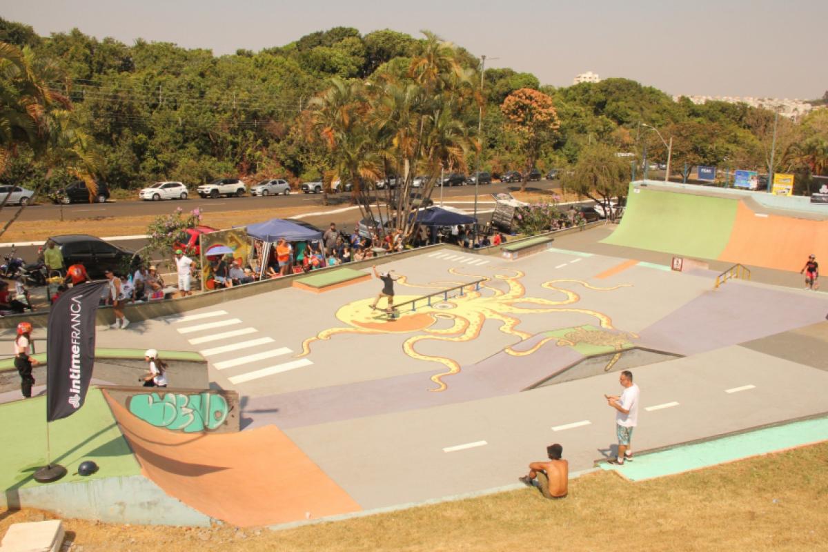 Evento reune entusiastas e skatistas de Franca