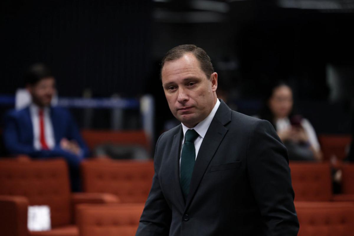 Mauro Cid foi condenado a dois anos de reclusão, em regime aberto