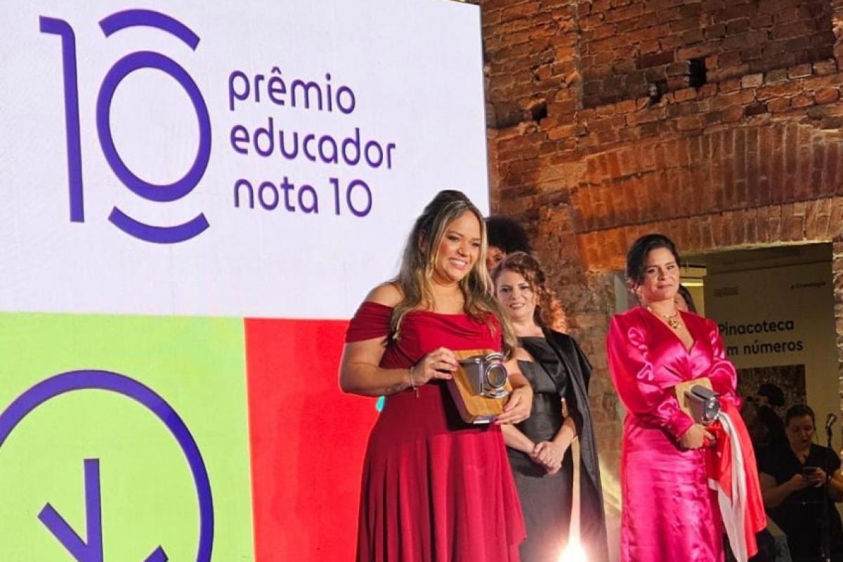 Priscila Fabiana Rodrigues Terencio, a vencedora do Prêmio Educador Nota 10