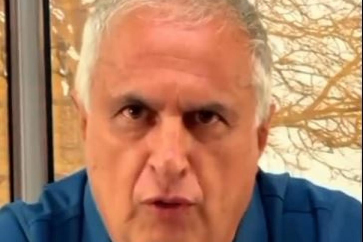 Em um vídeo postado no Facebook, Auro disse que a denúncia oferecida pelo MP ainda não foi recebida pela Justiça