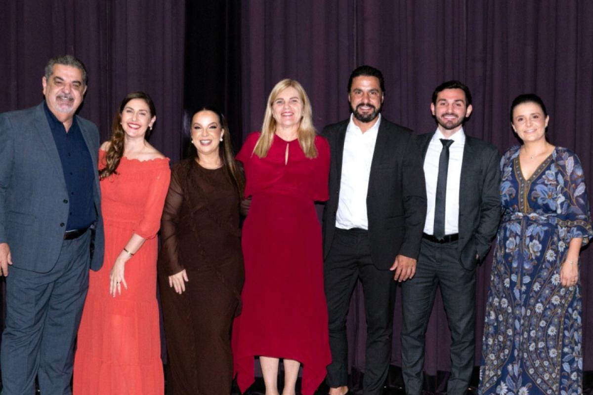 Na foto: Carlos Beltrame, Lilian Geraldini, Luciana Paula, Valkiria Callovi, Rodrigo Santos, Marcelo Maroun Filho e Clarissa Quiararia.