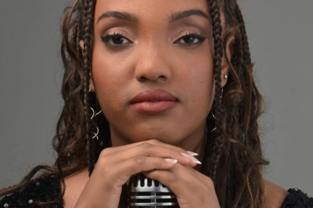 Sara Braz foi destaque no The Voice e eleita a melhor da rodada