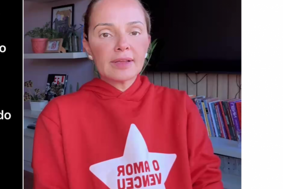 Aline foi levada à delegacia e o caso foi registrado como desacato, resistência e preconceito de raça e cor. 