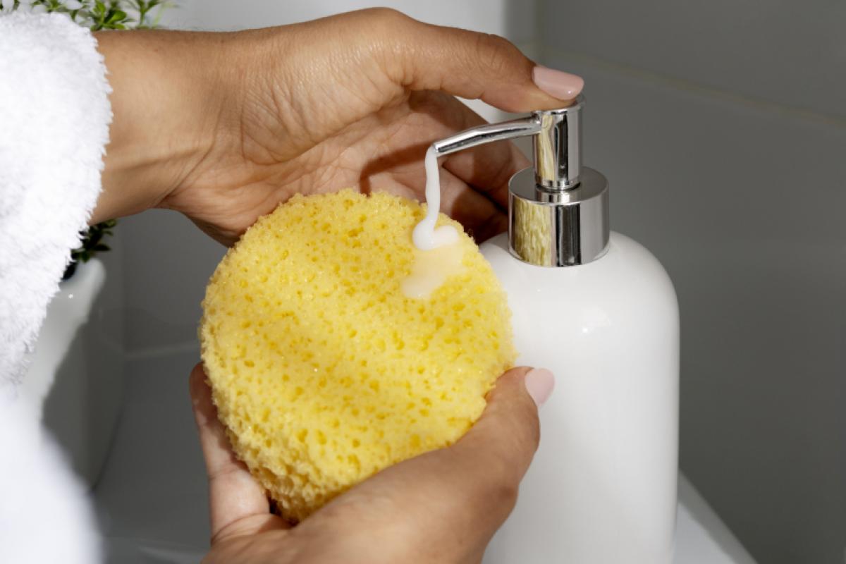 Anvisa proíbe sabonete Pérolas do Campo por ausência de registro sanitário; medida preventiva para proteger a saúde do consumidor.