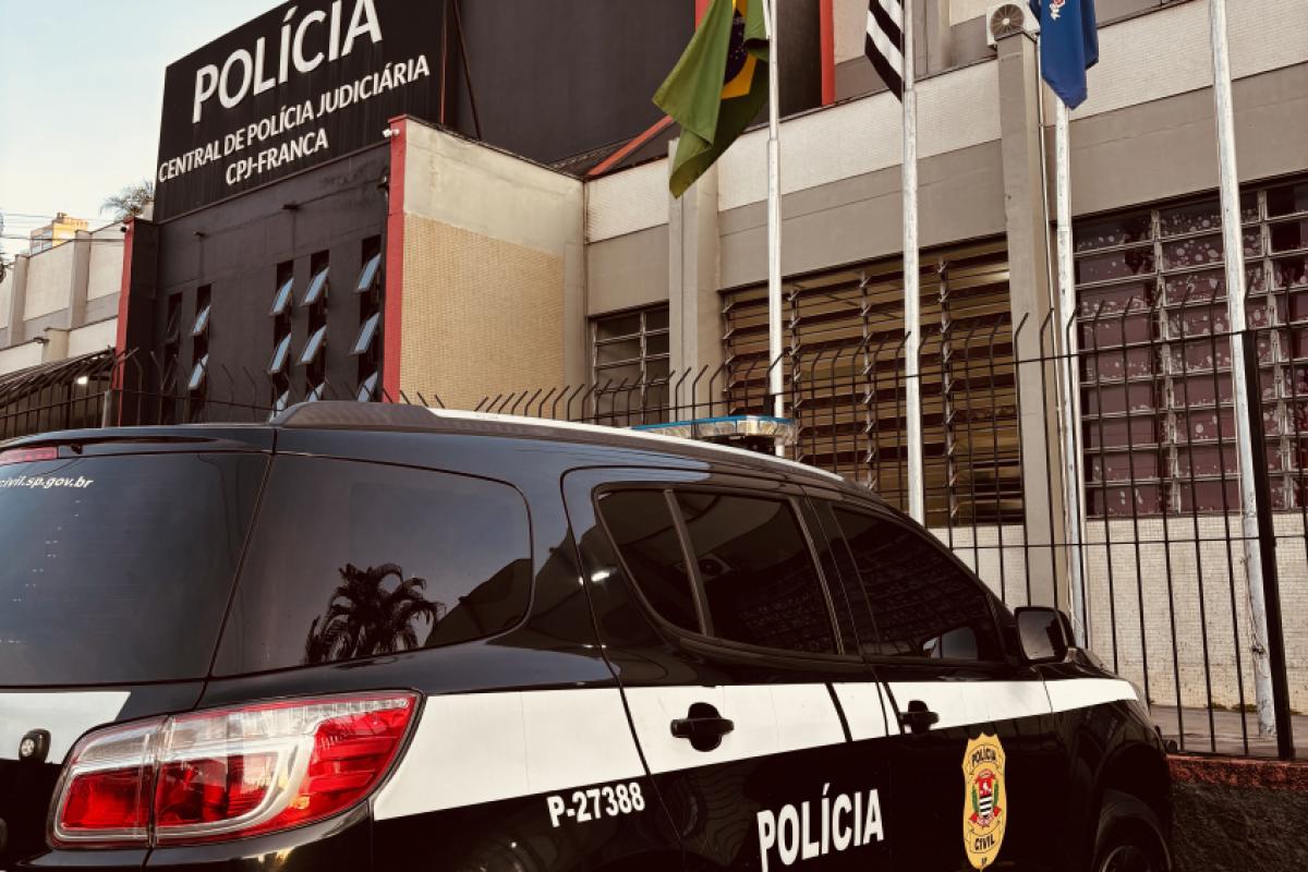 Central de Polícia Judiciária de Franca, onde a ocorrência foi registrada