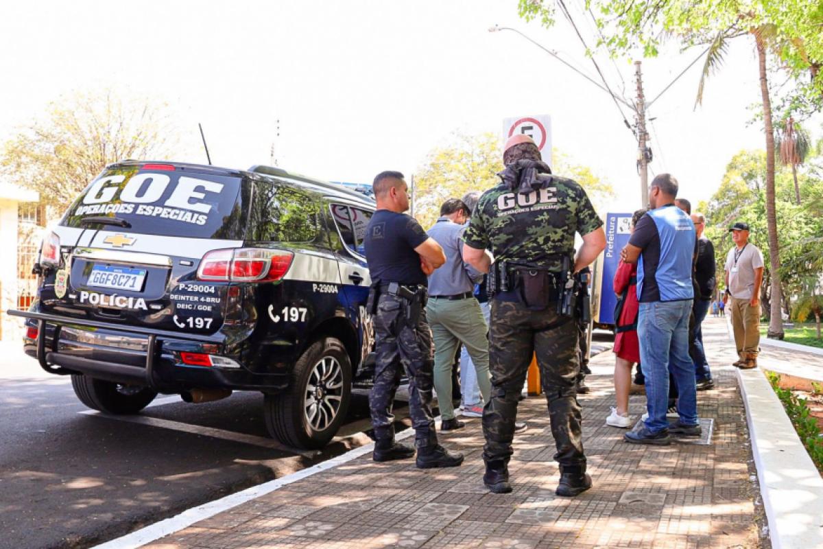 Força-tarefa envolveu a Polícia Civil, Polícia Militar, Procon Estadual, Procon Municipal, Secretaria Municipal de Aprovação de Projetos e Vigilância Sanitária