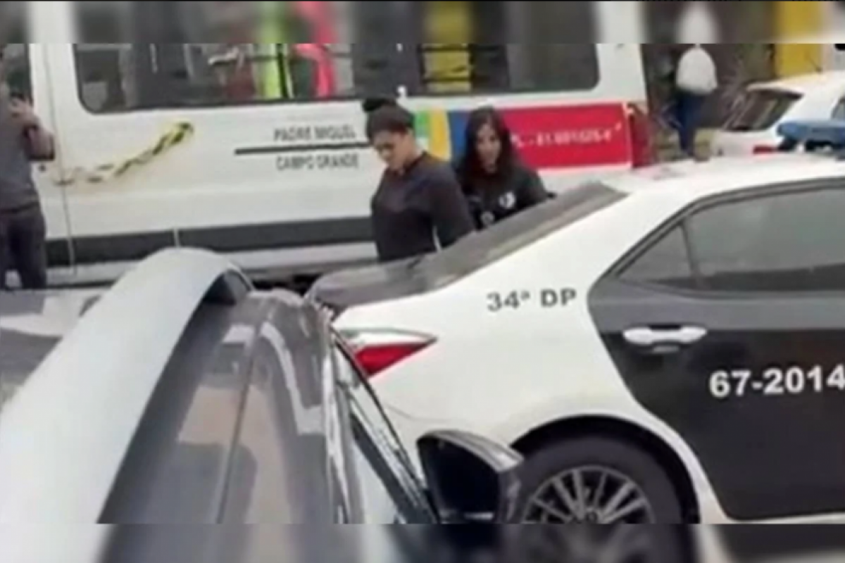 Suspeita escondeu a gravidez da família e deu à luz sozinha no banheiro de casa.