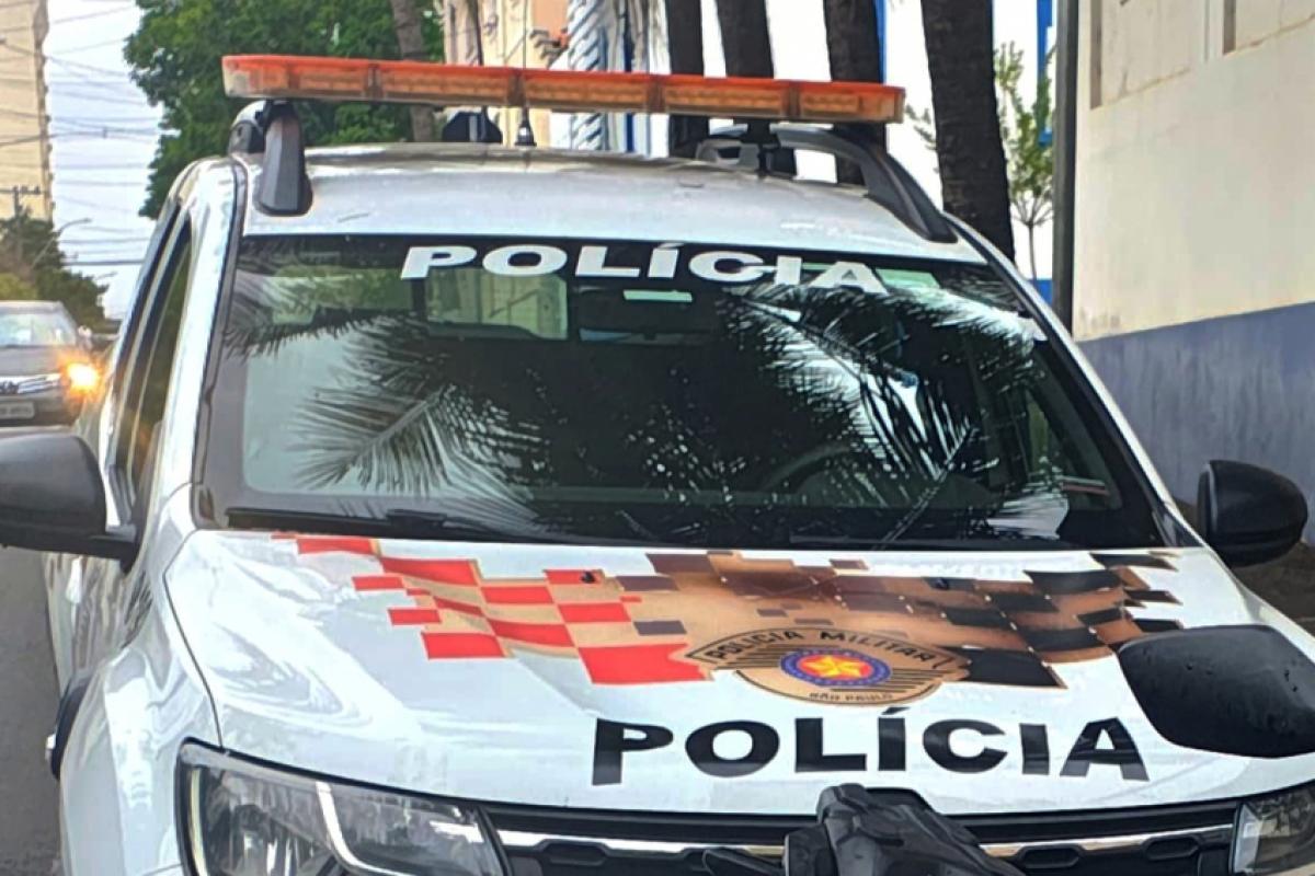 Equipes da PM efetuaram as duas capturas, nos bairros de Piracicaba. 