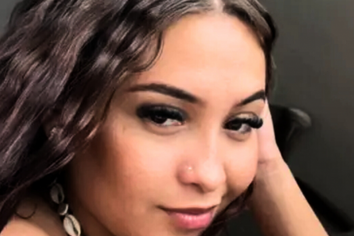 A jovem Brenda Neris, de apenas 23 anos, morreu após o acidente entre sua Honda e um Fiat Palio. 