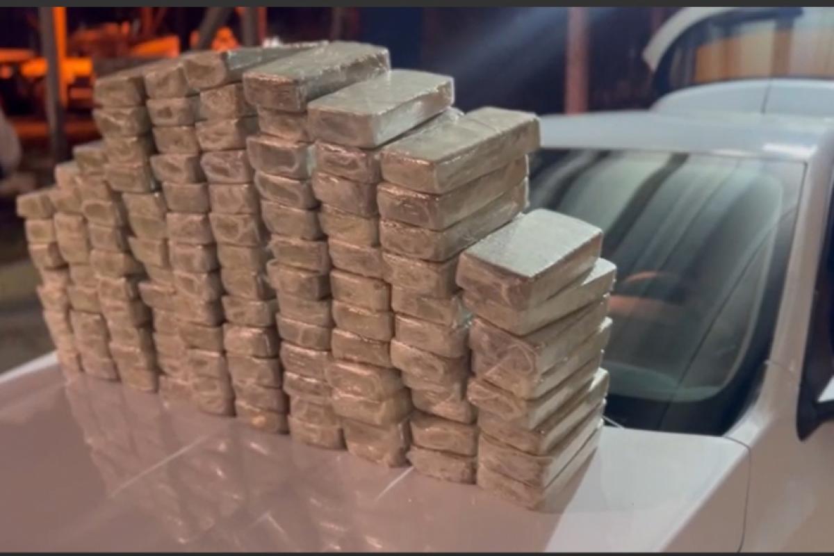 Carga de drogas apreendida pela PRF foi avaliada em cerca de R$ 2 milhões