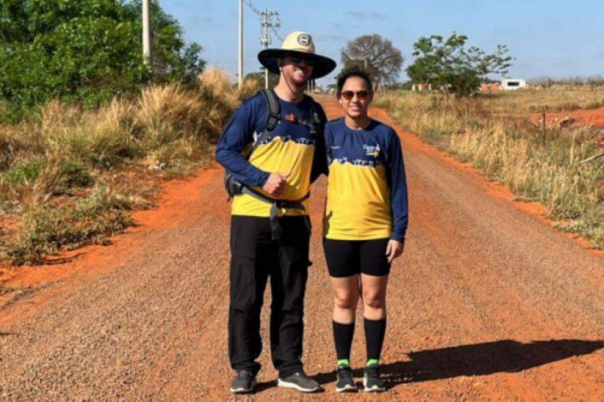 Movidos por um chamado espiritual, Jéssica e Paulo embarcam em uma jornada de 12 dias pelo Caminho da Fé, em busca de autoconhecimento