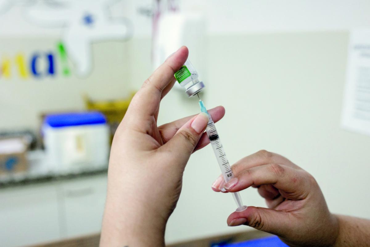 16 tipos de vacinas estarão disponíveis no próximo sábado (18)