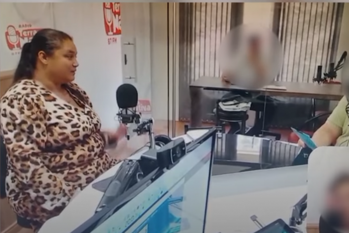Mulher participou de um programa ao vivo para arrecadar doações para supostos tratamentos de saúde. 