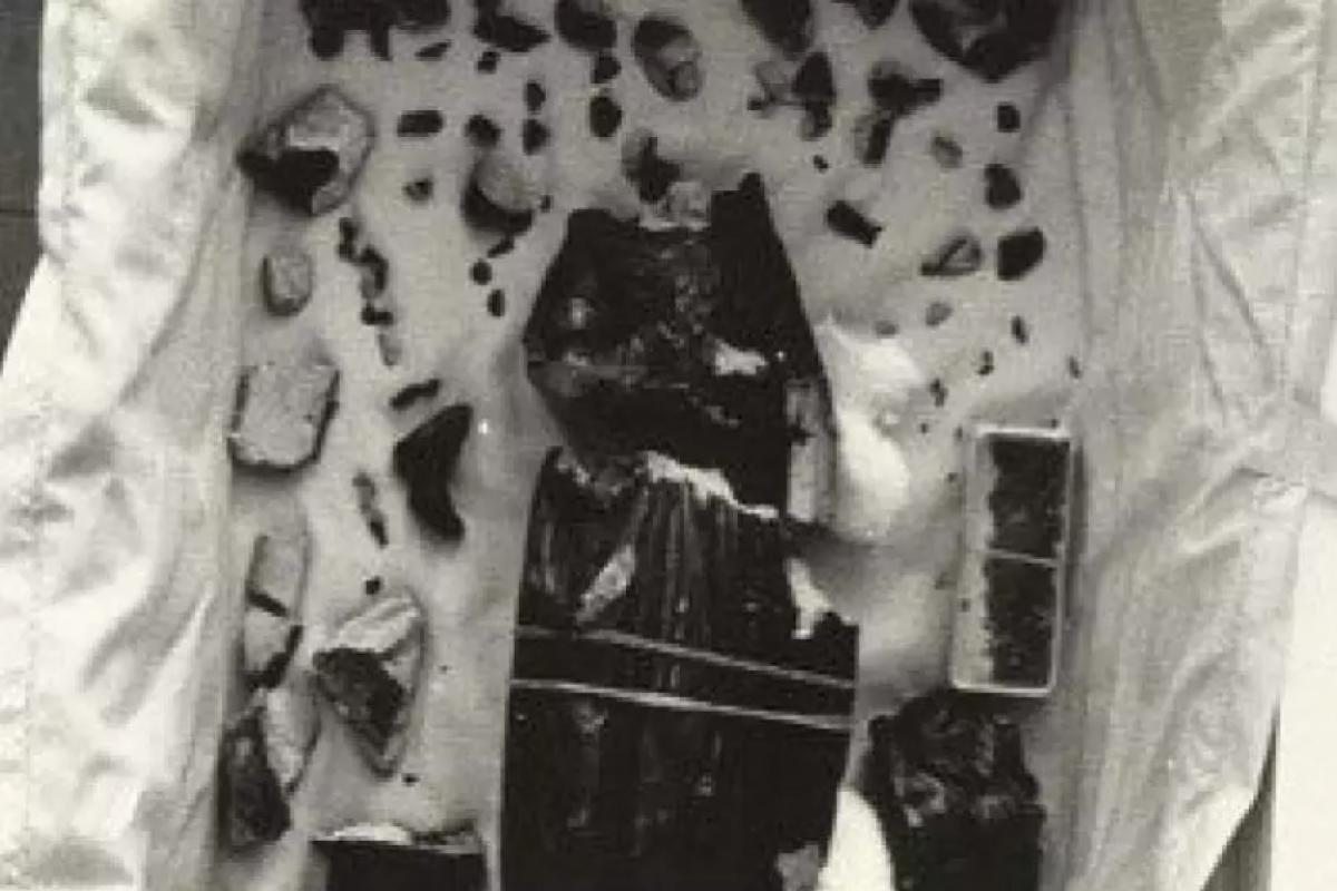 Imagem oficial da imagem de Nossa Senhora Aparecida quebrada após o ataque de Rogério