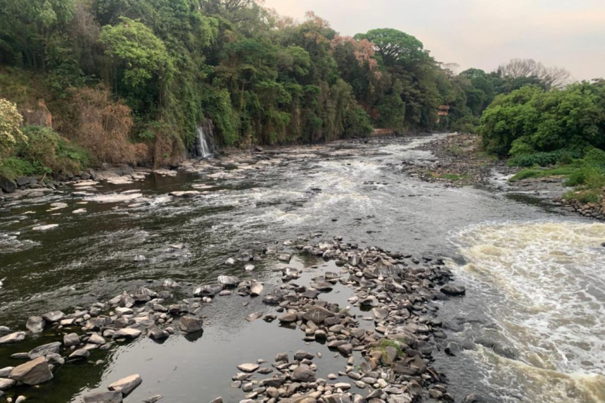 O volume de água é considerado tecnicamente preocupante por órgãos de monitoramento hídrico