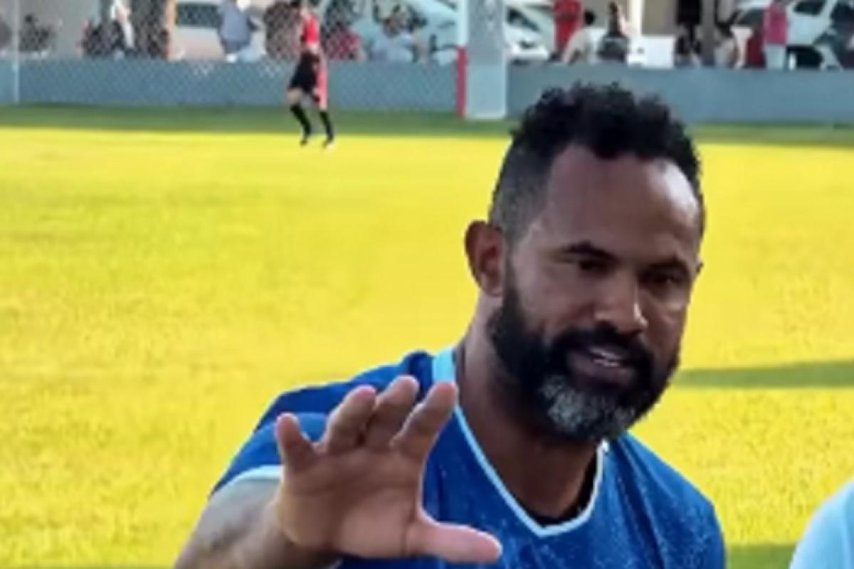 'A gente mata os cara', diz ex-goleiro Bruno ao orientar atletas