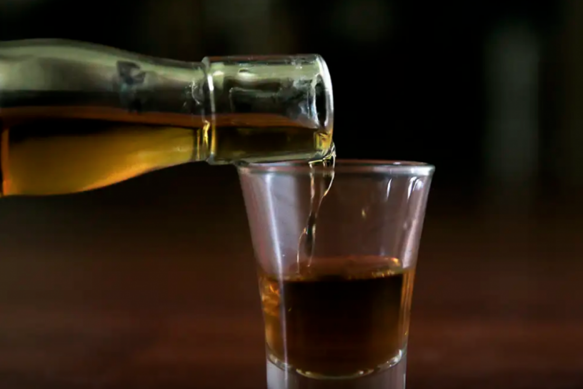 Mesmo pequenas doses são capazes de causar danos graves ao organismo, incluindo cegueira permanente e morte.