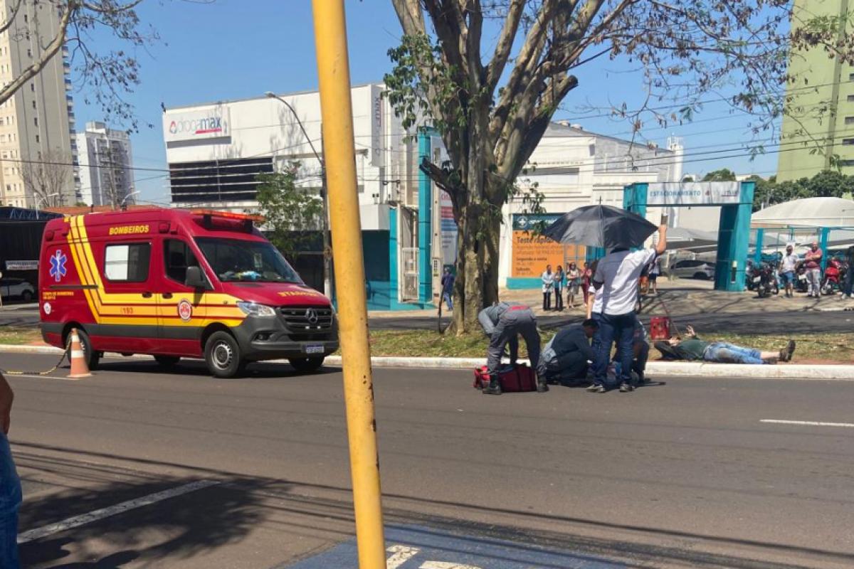 Vítima foi levada à Santa Casa em estado grave