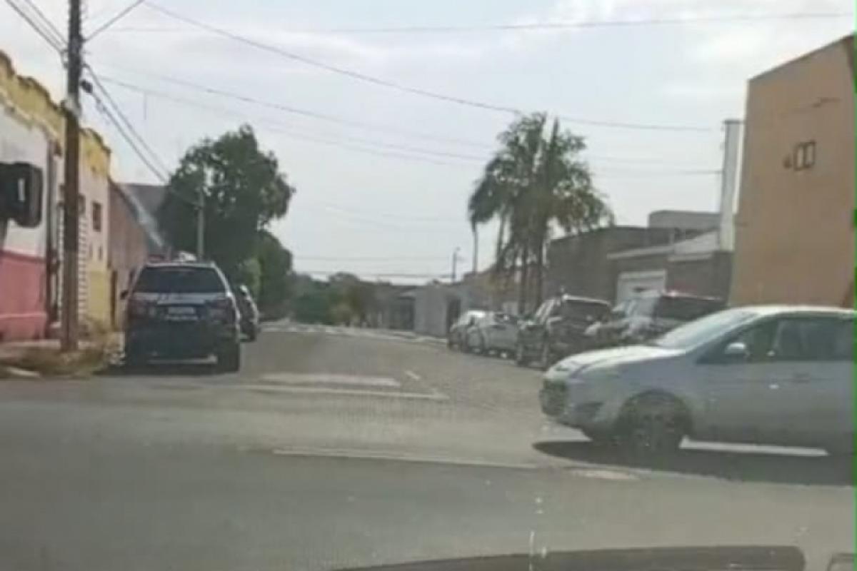 Depósito de bebidas em Araçatuba, onde a jovem teria comprado o gin antes de passar mal