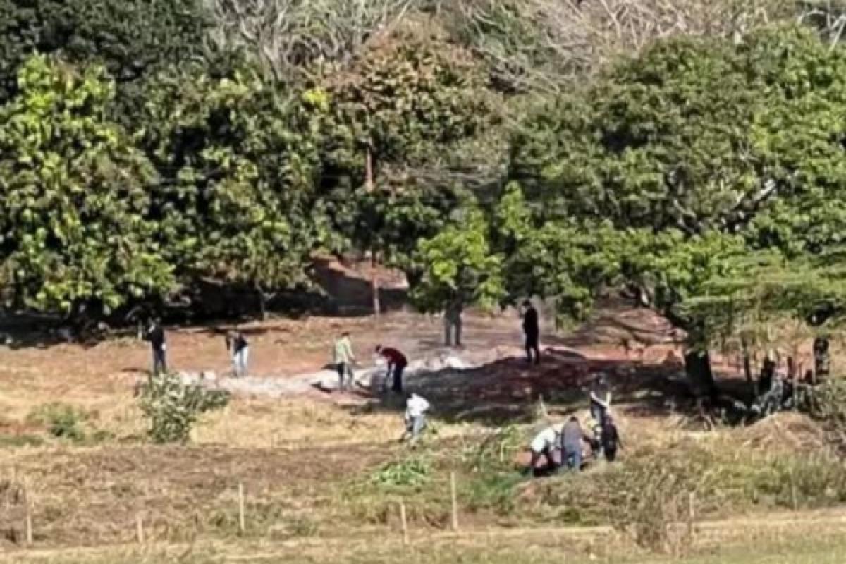 Campo do Ditinho, que passou por perícia; segundo MP,  Roberto esteve próximo ao local entre 16h01 e 16h12 no dia do desaparecimento