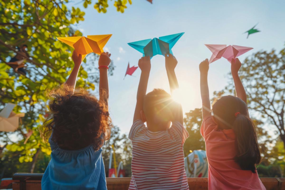 A programação inclui uma festa temática, a cerimônia de premiação do Salãozinho de Humor e uma apresentação teatral