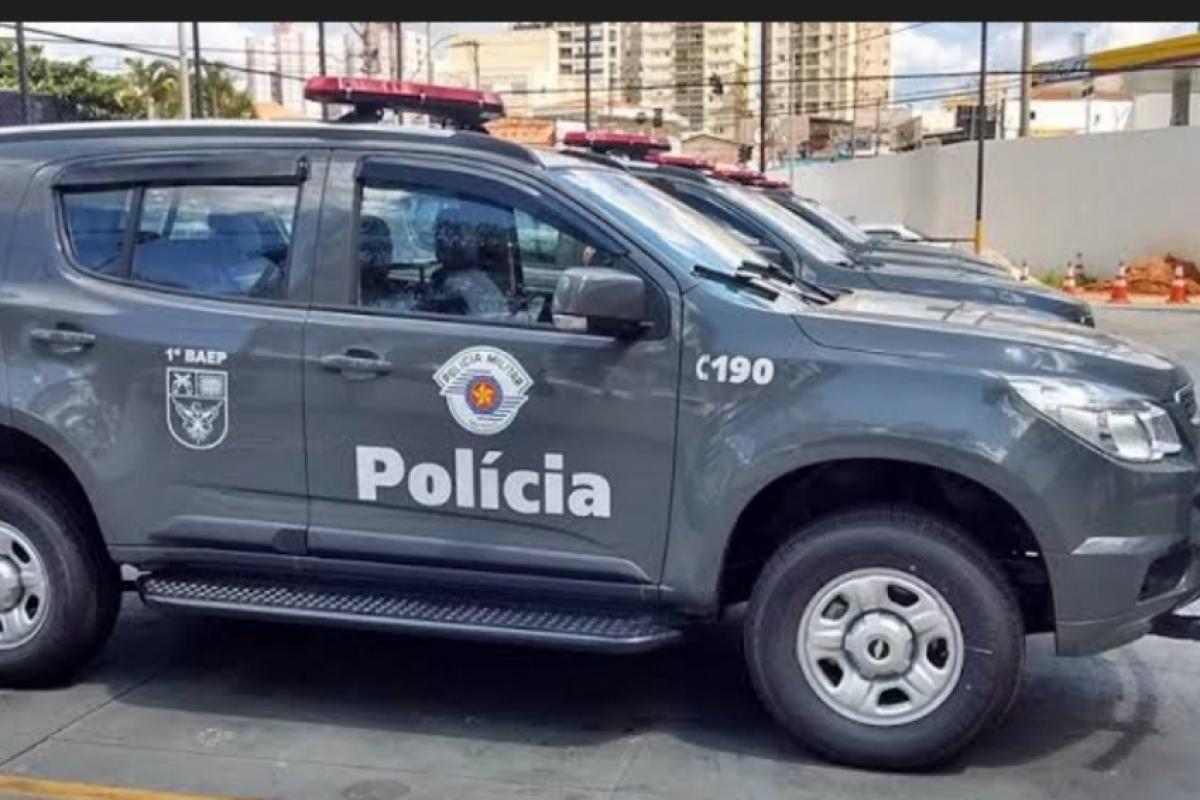 No total, três homens e uma mulher foram presos novamente e permaneceram à disposição da Justiça. 