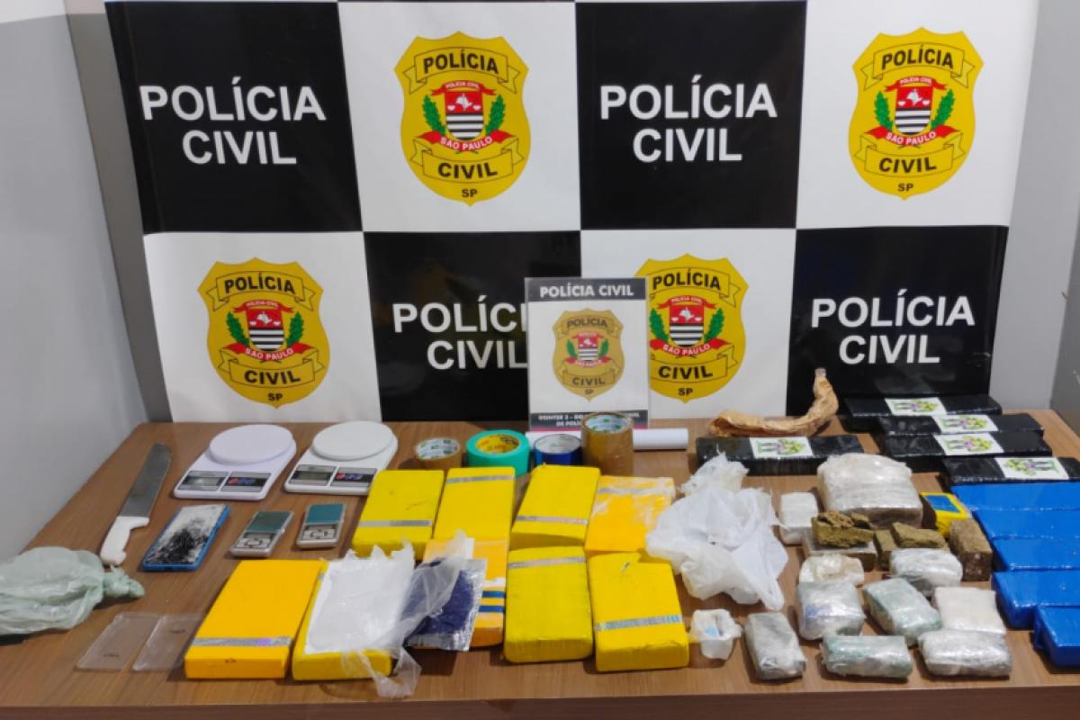 Drogas e materiais apreendidos pela Dise em Franca