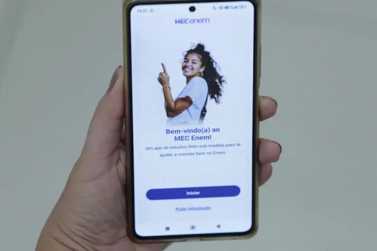 Aplicativo está disponível nas principais plataformas para IOS e Android