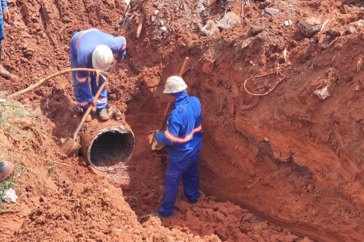 O investimento em materiais é de R$ 170 mil e a obra é executada por equipe própria do DAE