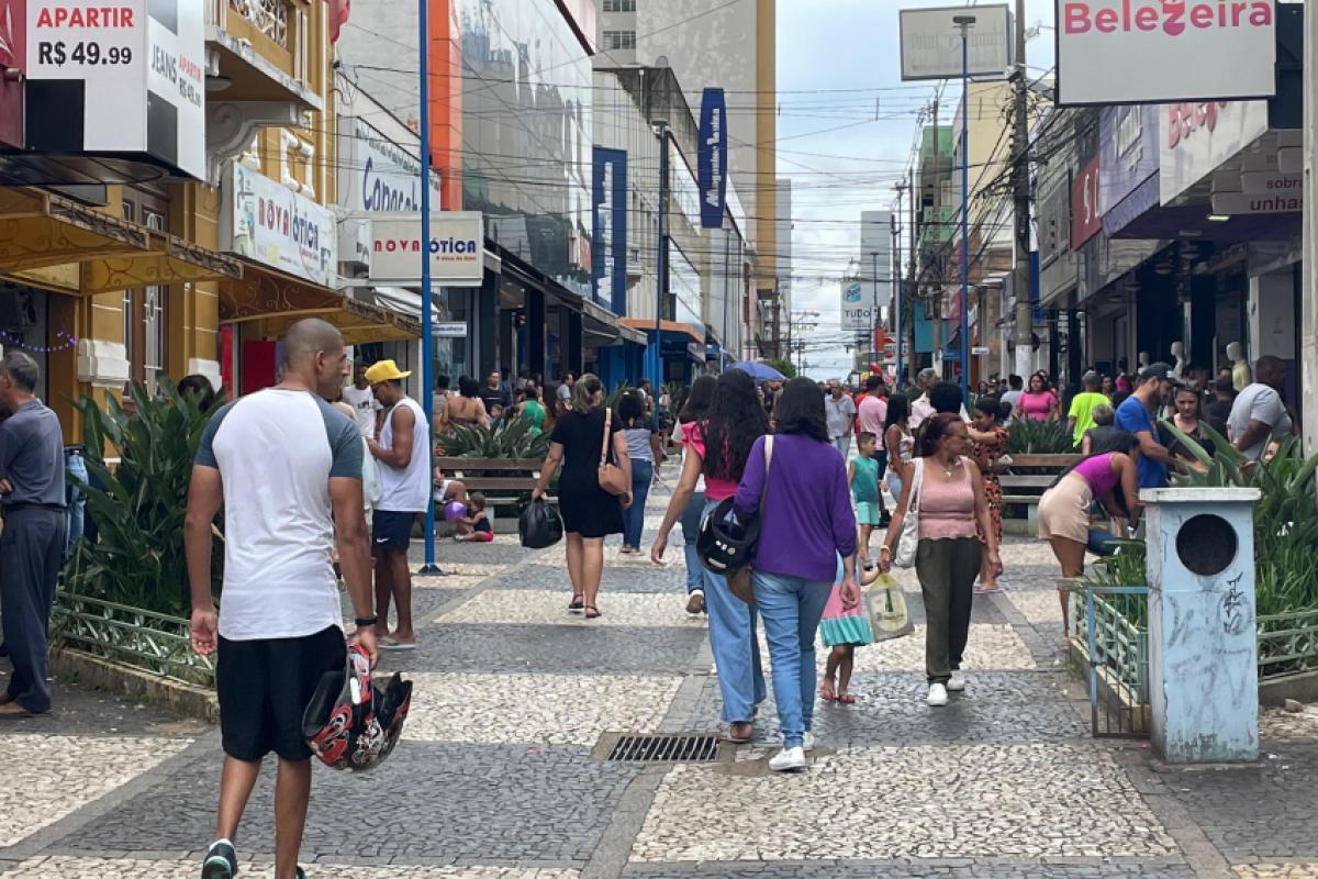 Comércio de Franca deve contratar até 2,3 mil temporários