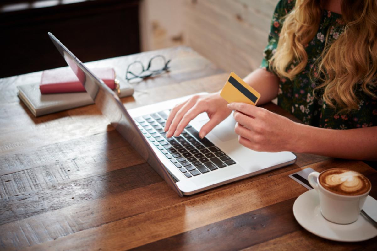 Pesquisa identificou que o período de maior concentração de descontos na Black Friday de 2025