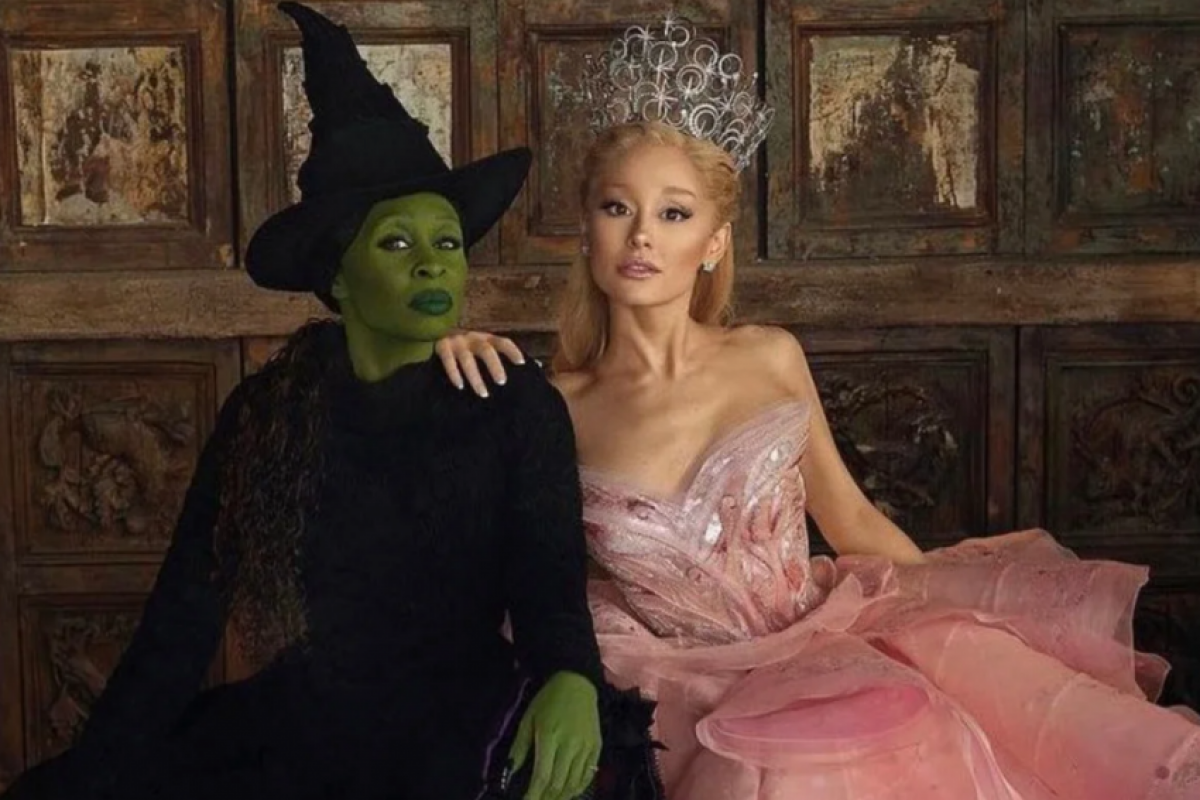 'Wicked: Parte II' estreia dia no dia 20 de novembro nos cinemas brasileiros.