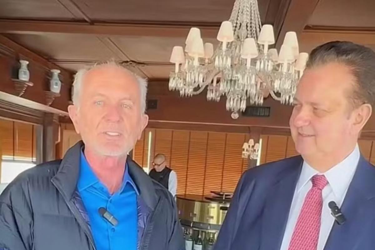 Ex-prefeito de Limeira, Mário Botion, ao lado de Gilberto Kassab