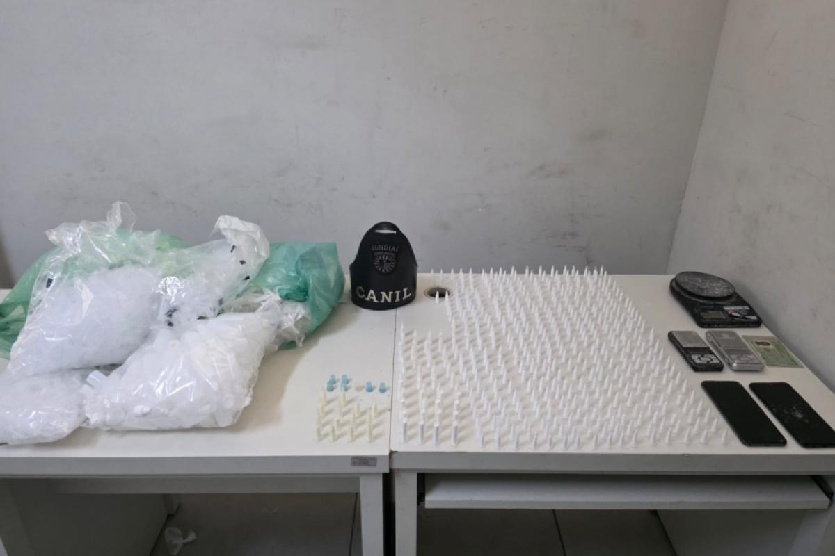 A droga foi apreendida e o caso será investigado