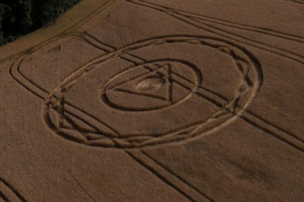 A cidade já acumula registros recorrentes desse tipo de formação desde 2008