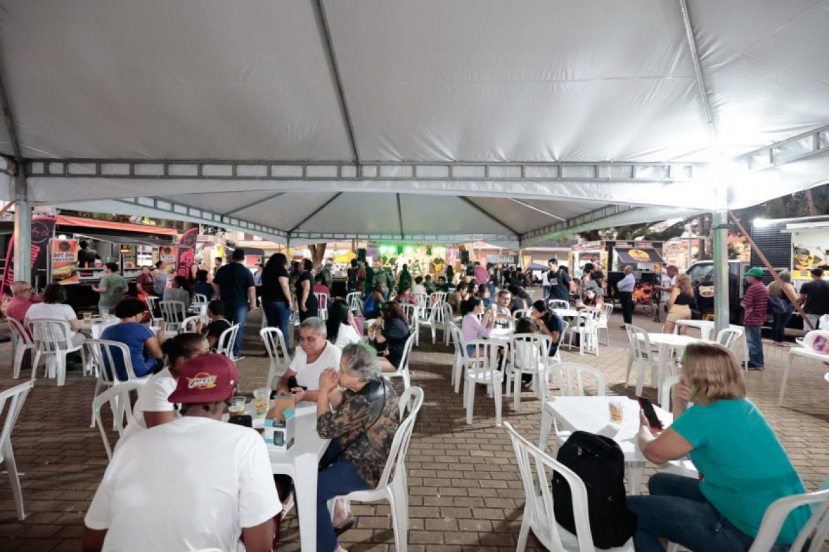 Última 'Sexta do Centro' do ano terá o melhor do pop rock com ritmos variados, como o reggae e MPB