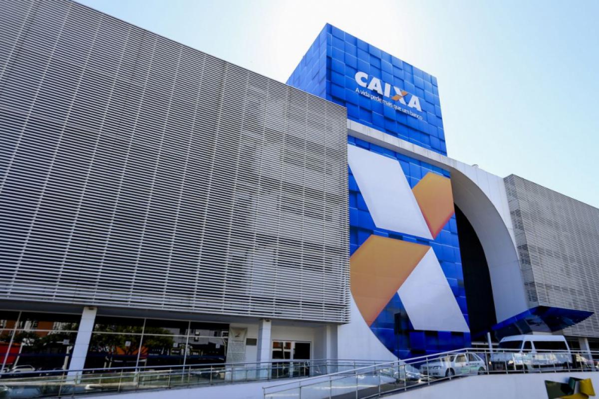 CAIXA abre concurso público com vagas para engenheiros, arquitetos e médicos do trabalho.