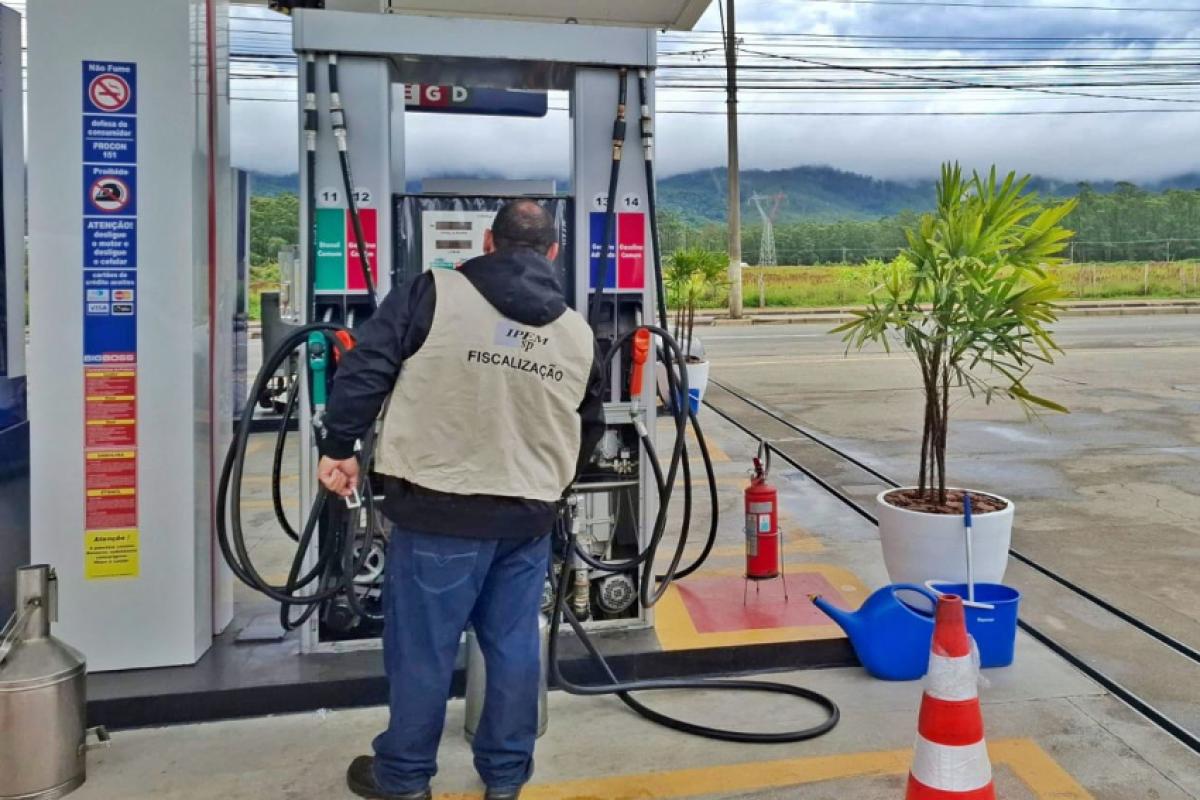 Ação reforça controle de bombas e combate fraudes no período de festas