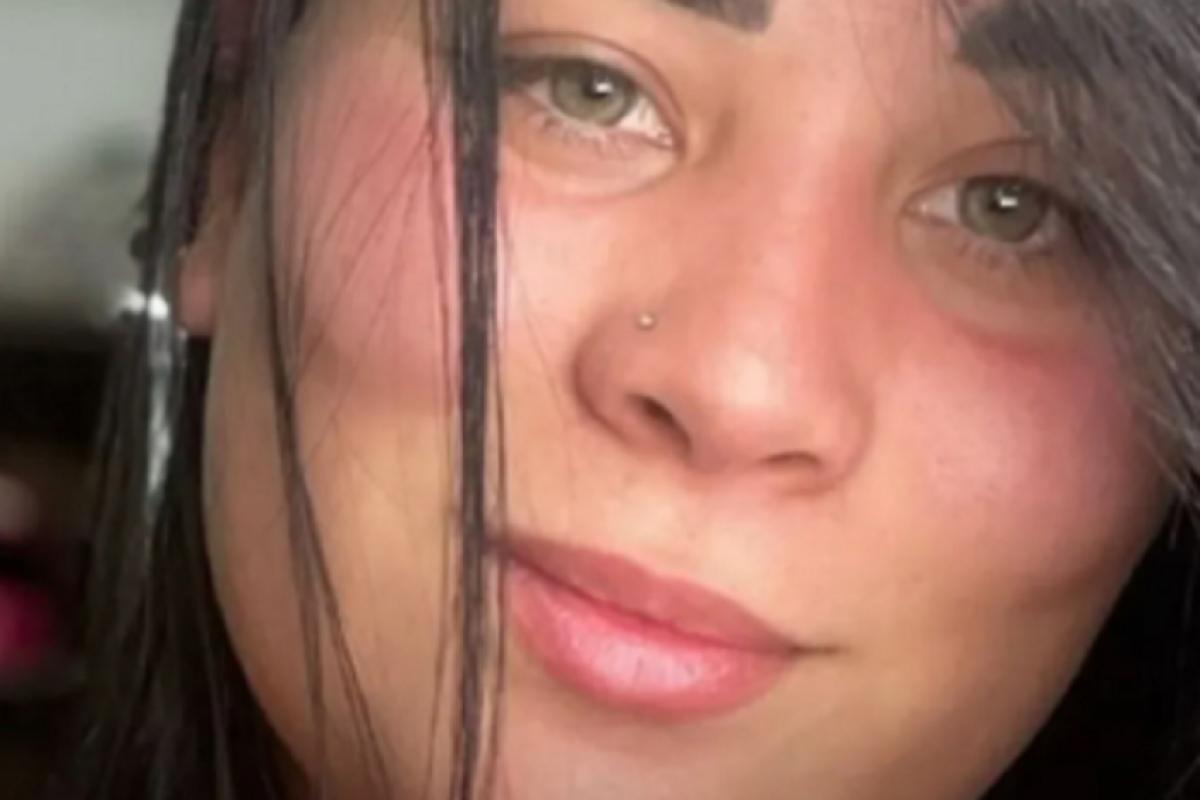 Grávida é morta ao lado do companheiro em casa