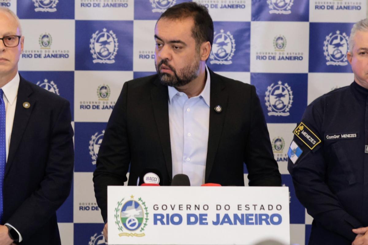 Acusação diz que total de contratações suspeitas chegou a 45 mil.