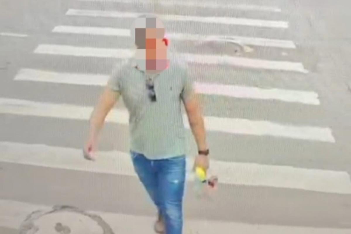 Tecnologia de reconhecimento facial identificou homem com mandado de prisão em aberto.