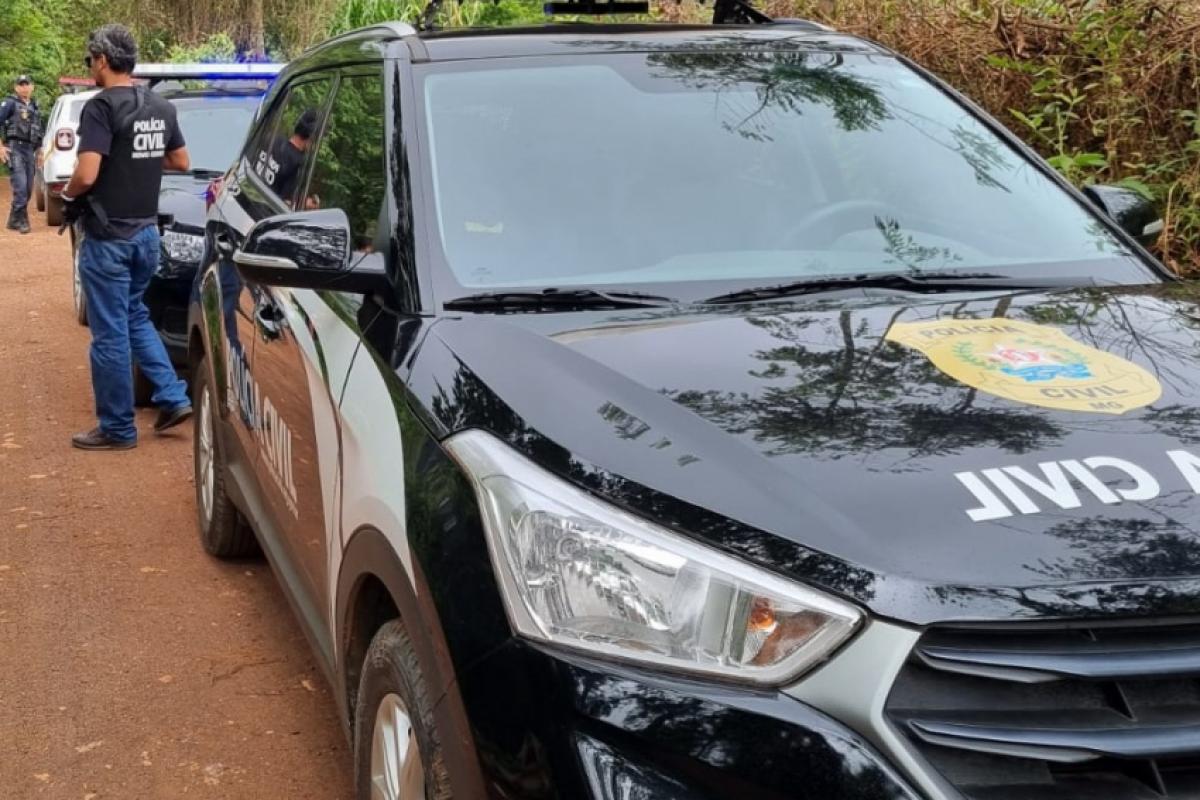 Segundo o boletim de ocorrência, o pai da criança interrompeu o ato assim que viu, e alertou a mãe do suspeito.